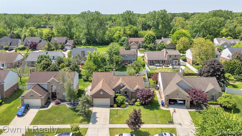 45693 Radnor Road, Canton, MI 48187 — Photo 58