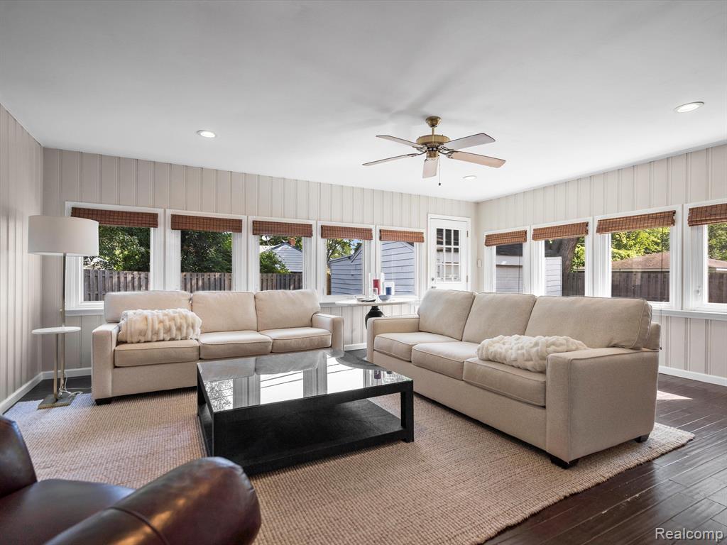 4420 SAMOSET Road, Royal Oak, MI 48073 — Photo 21
