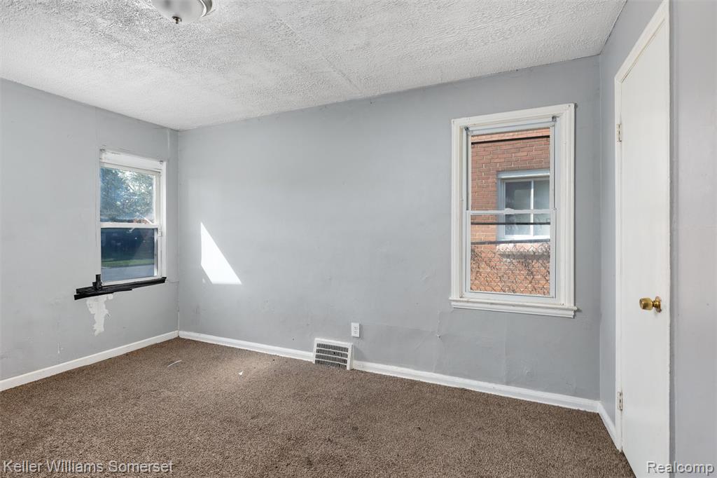 9922 Coyle Street, Detroit, MI 48227 — Photo 4