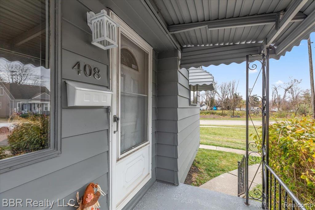 408 WHITE Avenue, Lincoln Park, MI 48146 — Photo 6