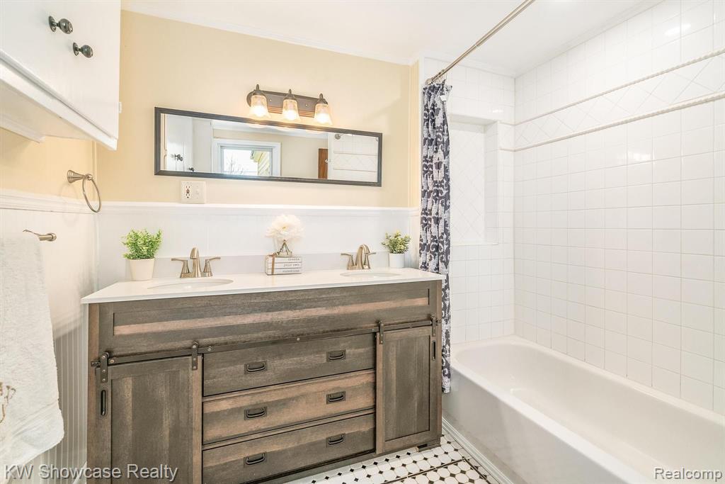 71 W Wabash Avenue, Belleville, MI 48111 — Photo 16