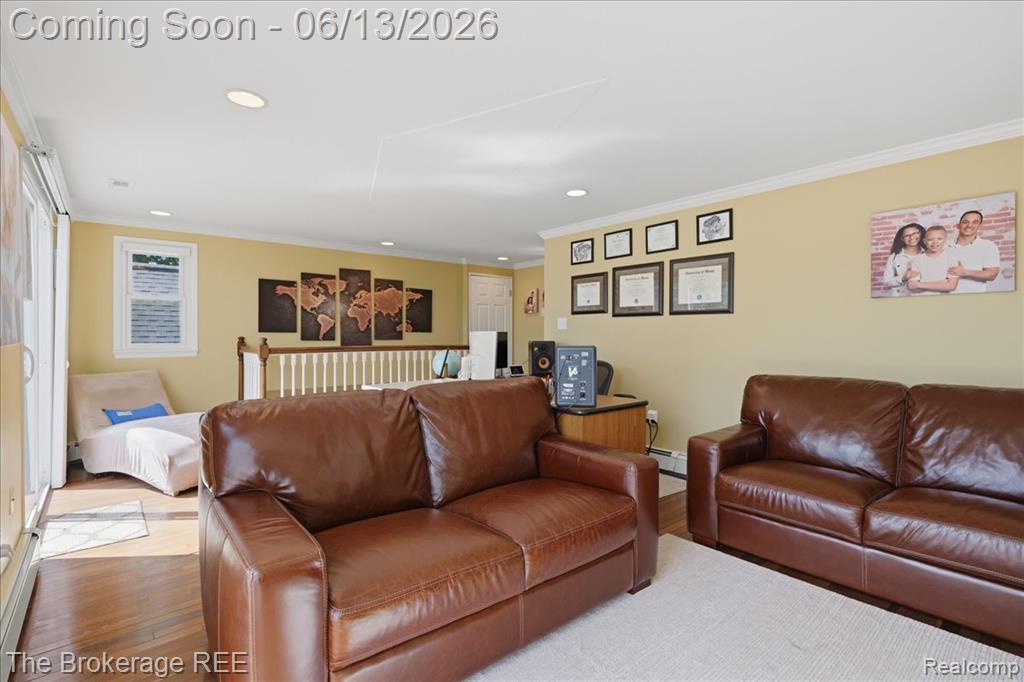 261 Reymont Road N, Waterford, MI 48327 — Photo 25
