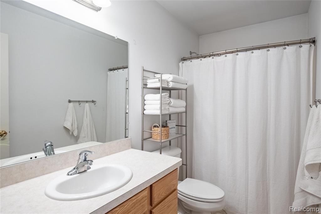 597 Cardigan Court, Saline, MI 48176 — Photo 37
