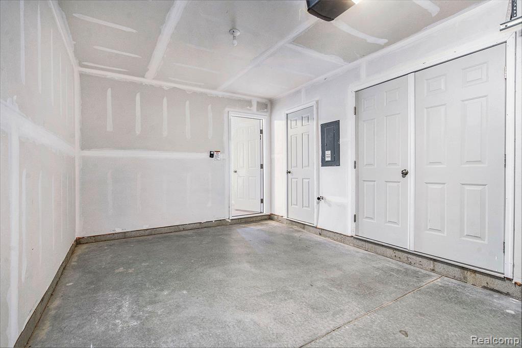 557 Anne Avenue, Brighton, MI 48116 — Photo 17