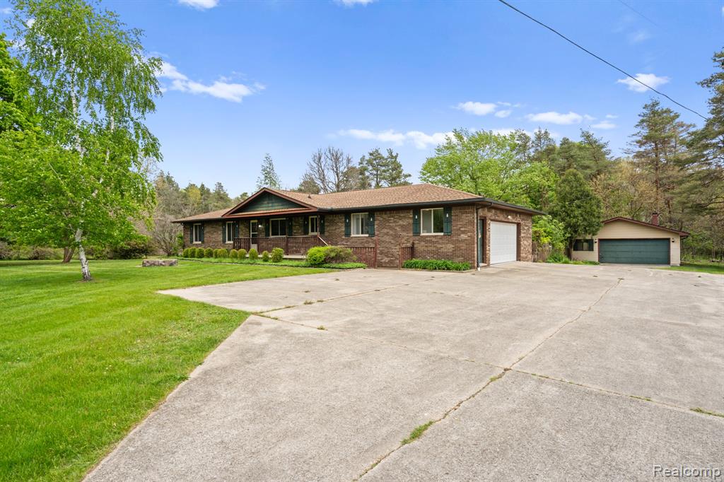 7540 Dexter Pinckney Road, Dexter, MI 48130 — Photo 6