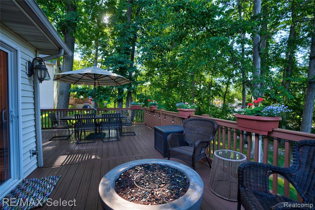 4278 Springwood Court, Fenton, MI 48430 — Photo 63