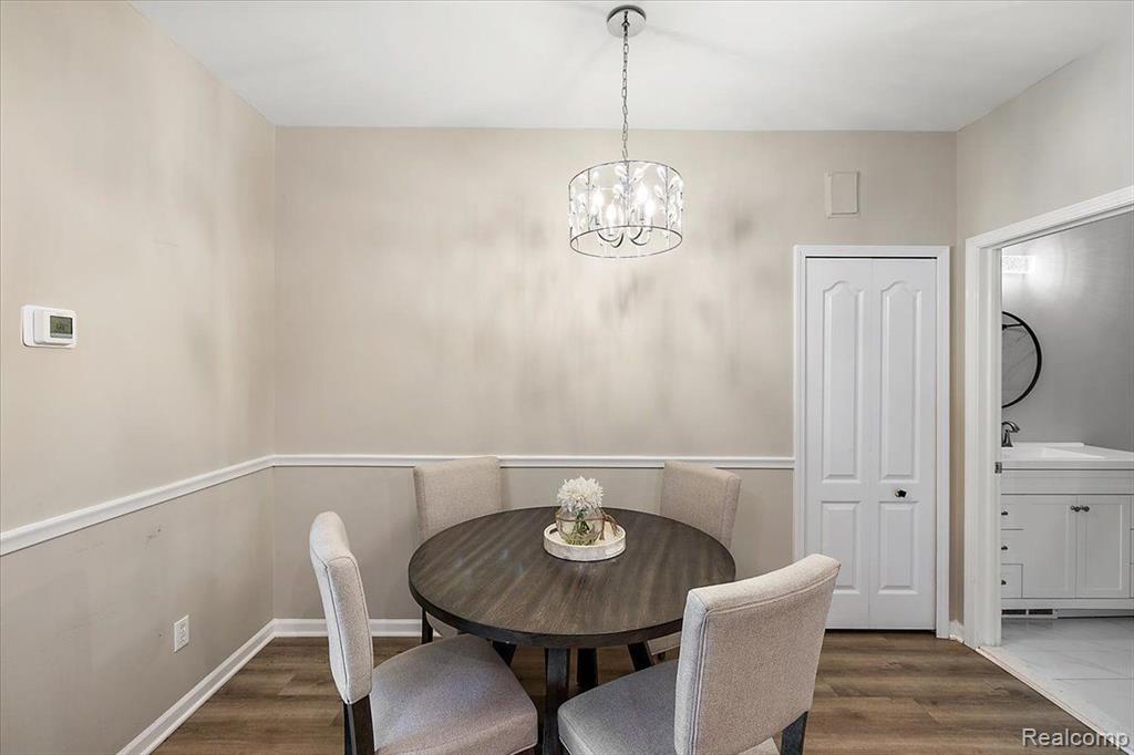 3246 JOHANNA WARE W, Wixom, MI 48393 — Photo 10