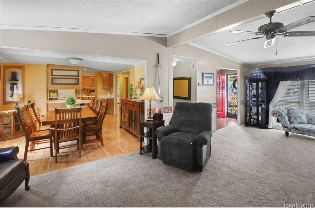 9078 W Timberview Drive, Newport, MI 48166 — Photo 8