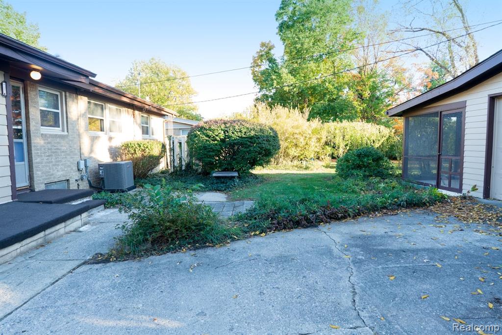 915 Westwood Avenue, Ann Arbor, MI 48103 — Photo 24