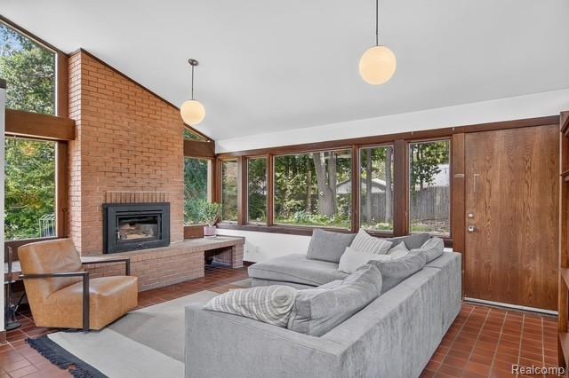 921 Raymond Street, Ann Arbor, MI 48103 — Photo 7