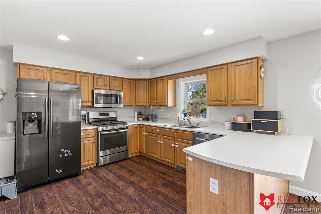 386 Meadowview Drive, Attica, MI 48412 — Photo 14
