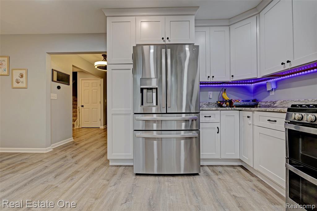 742 Marion Drive, Holly, MI 48442 — Photo 15