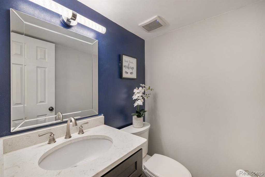 50102 S ANGELO, Chesterfield, MI 48047 — Photo 19
