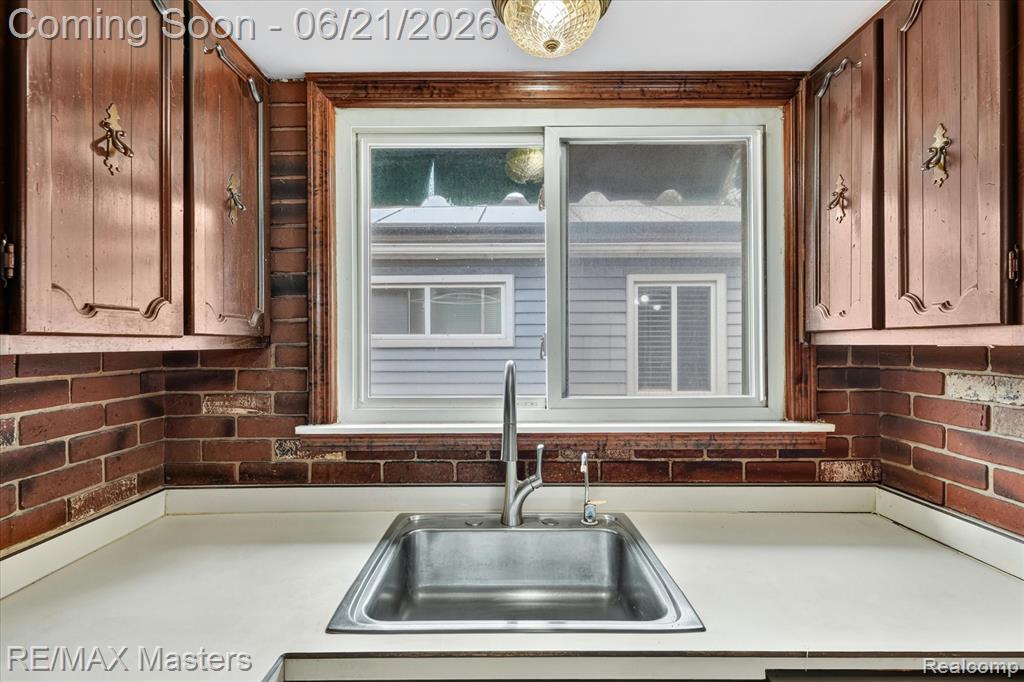 6449 Huron Street, Taylor, MI 48180 — Photo 17