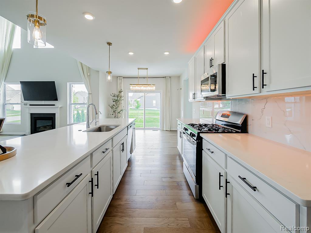 2716 Maize Loop, Saline, MI 48176 — Photo 11