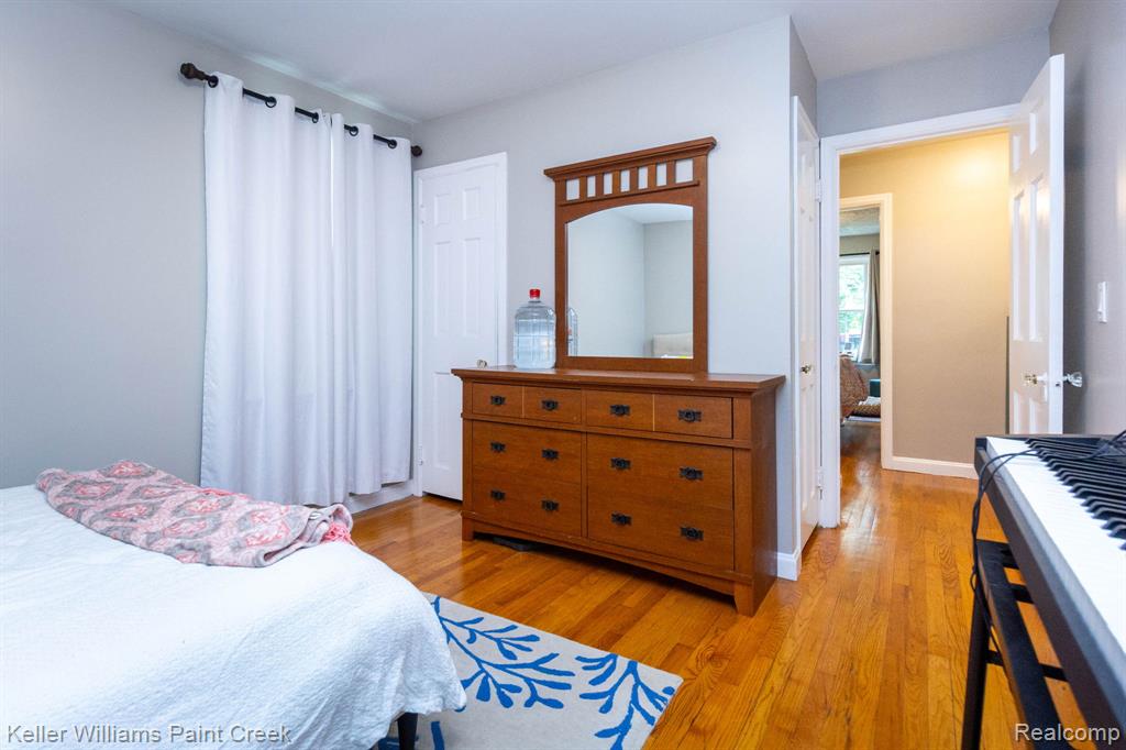 1466 Hampton Rd, Grosse Pointe Woods, MI 48236 — Photo 25