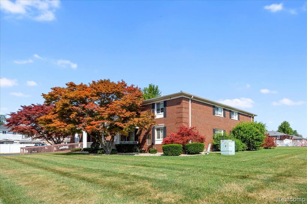1744 Harrison Avenue, C-8, Trenton, MI 48183 — Photo 2