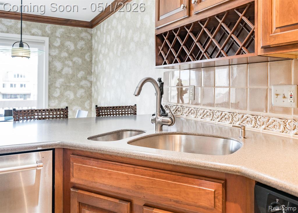 26230 Harbour Pointe Drive S, #44, Harrison Township, MI — Photo 20