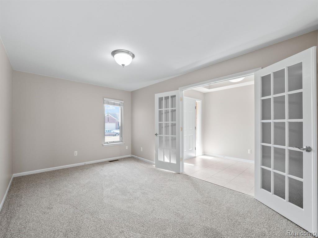51031 HOOK Drive, Macomb, MI 48042 — Photo 11