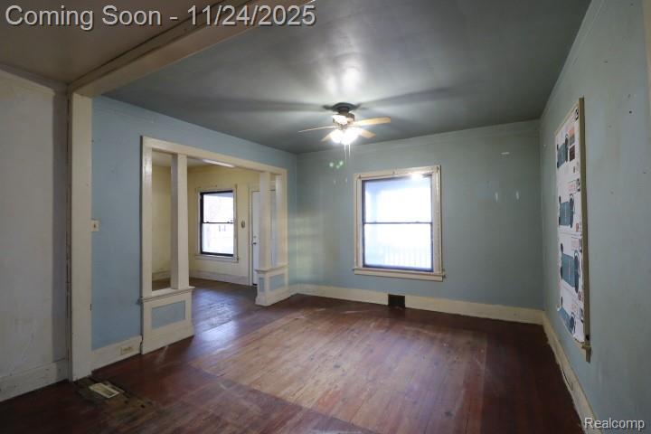 805 N Linn Street, Bay City, MI 48706 — Photo 3