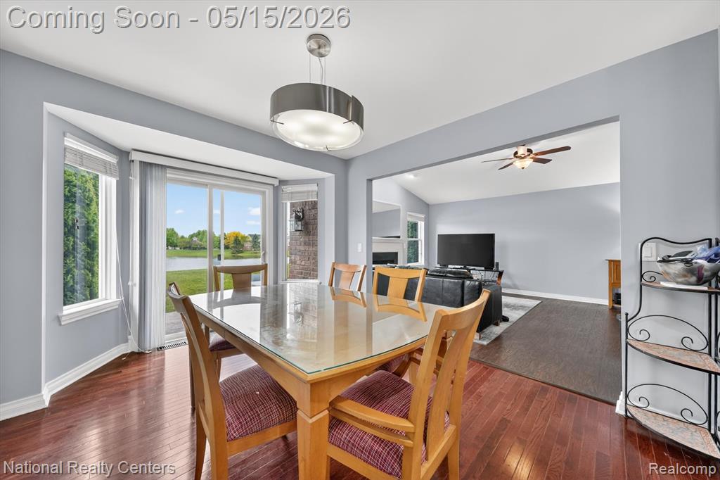 28657 Oakmonte Circle W, New Hudson, MI 48165 — Photo 10