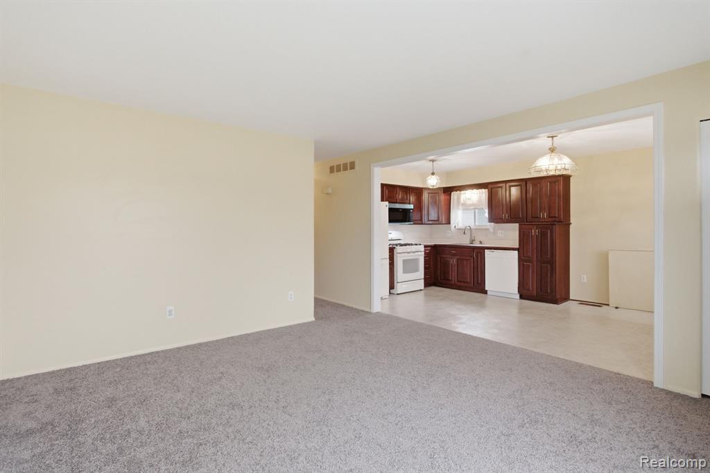 4019 Fordline Road, Lincoln Park, MI 48146 — Photo 9