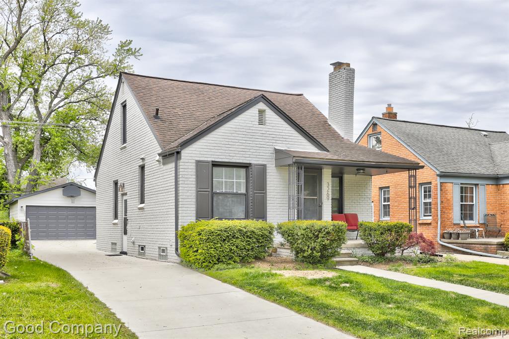 3269 Royal Avenue, Berkley, MI 48072