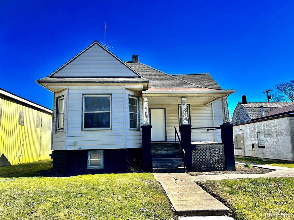708 N Beck Street, Sebewaing, MI 48759 — front exterior