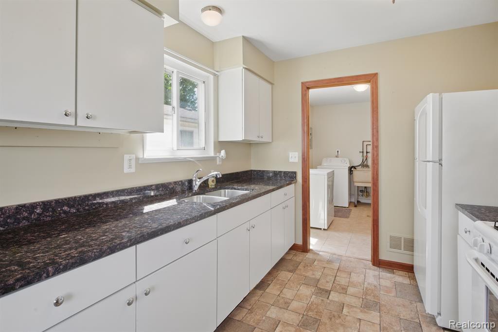 4144 NORBERT Avenue, Warren, MI 48091 — Photo 13