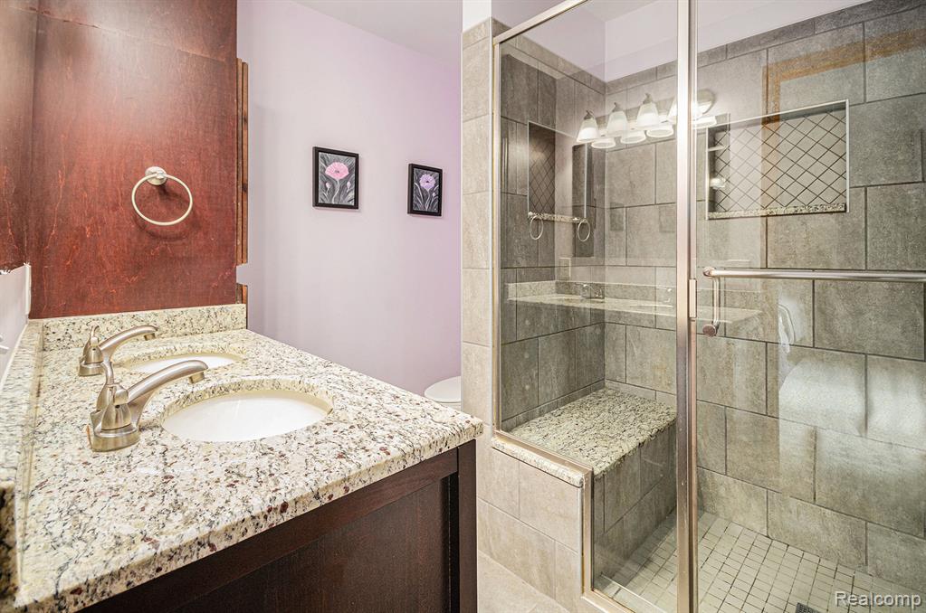 9300 Clippert Street, Taylor, MI 48180 — Photo 17