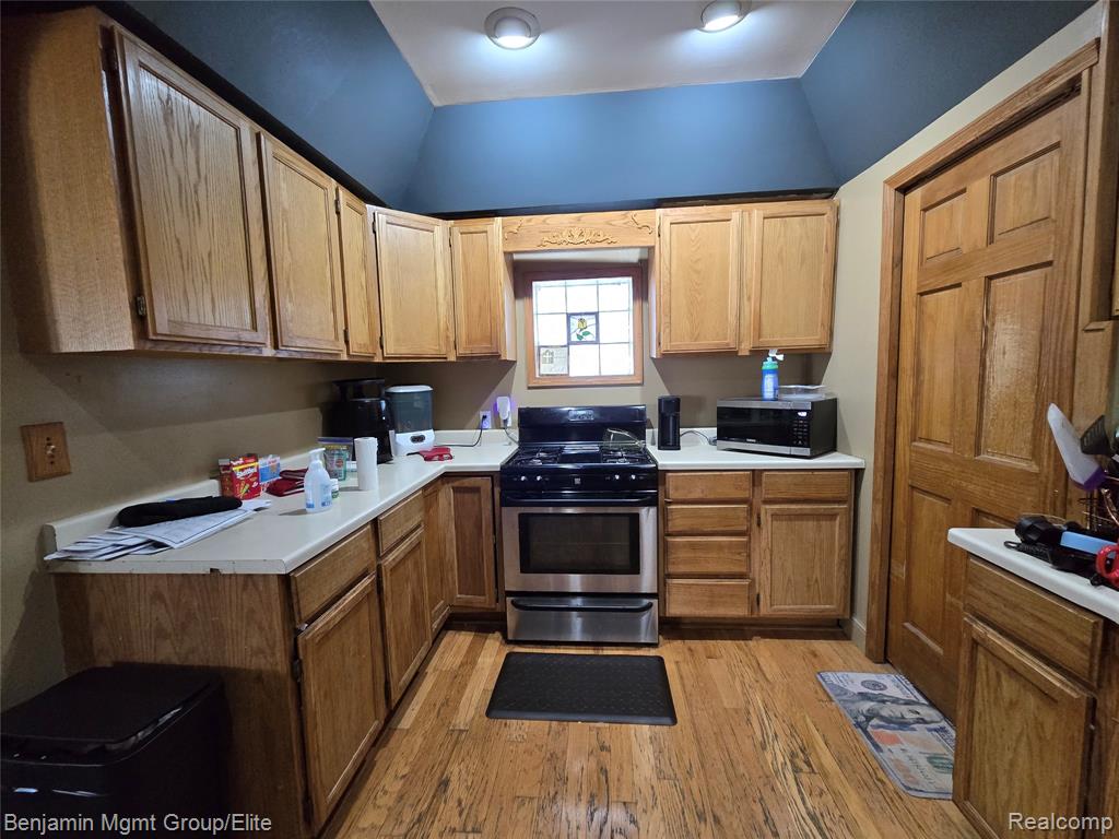 757 Louisa Street, Mount Morris, MI 48458 — Photo 5