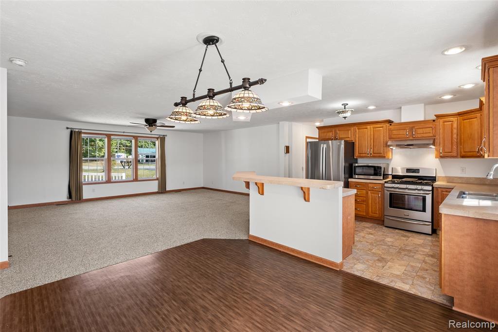 18415 12 Mile Road, Big Rapids, MI 49307 — Photo 12