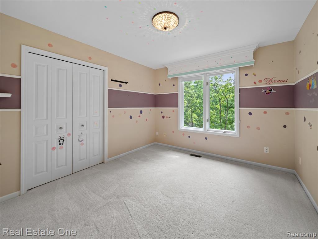 5471 Parkside Drive, Brighton, MI 48114 — Photo 22