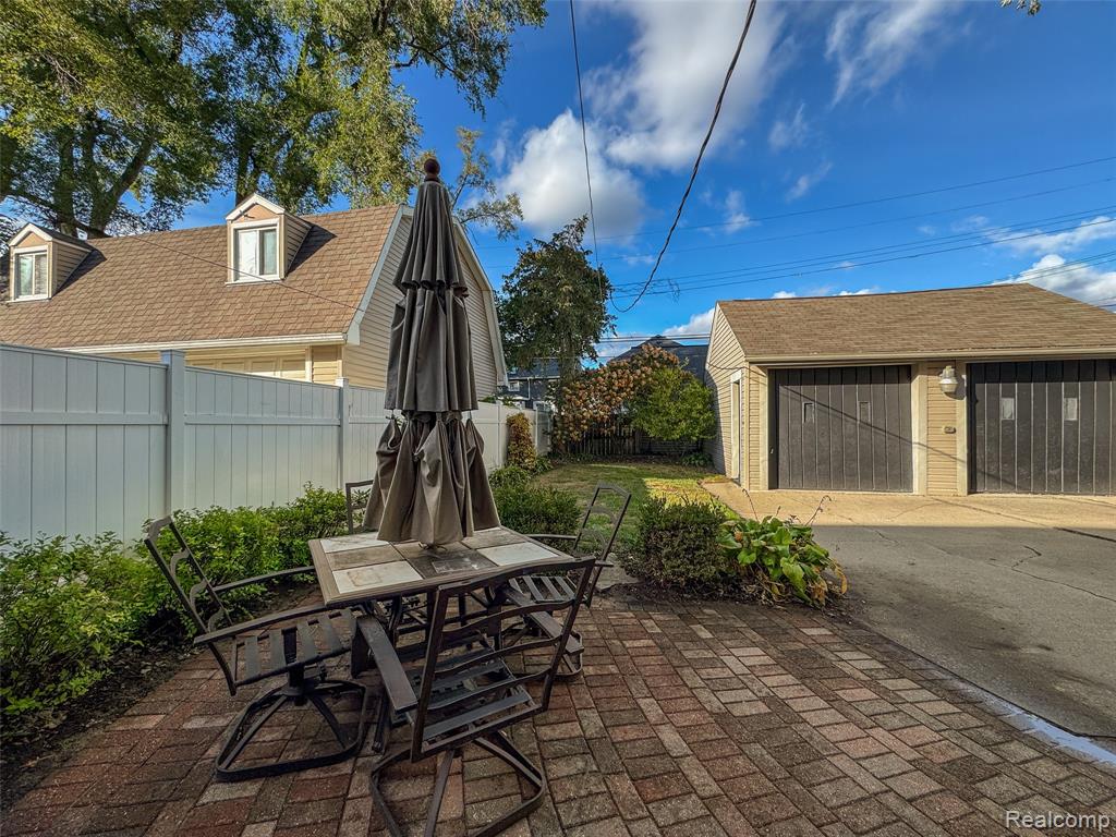 686 Princeton Road, Berkley, MI, 48072