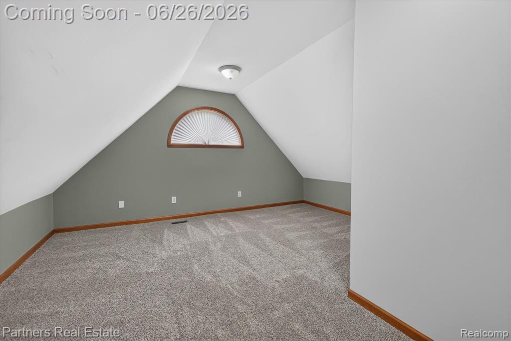 627 W Caledonia Street, Howell, MI 48843 — Photo 35