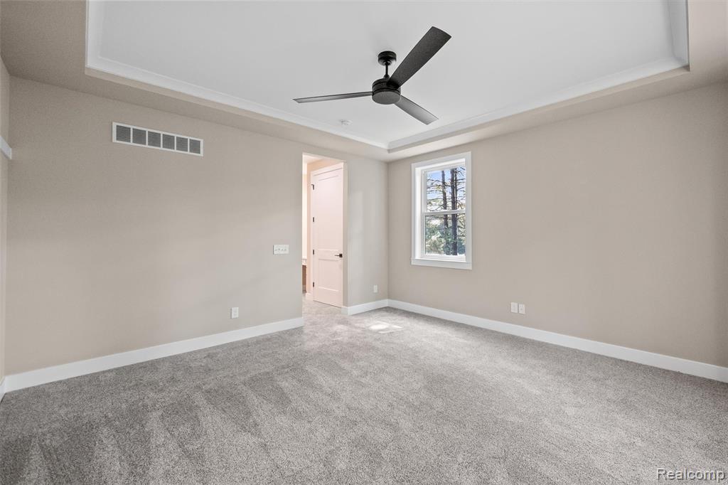 3743 KERRIEL Court, Commerce Twp, MI 48382 — Photo 18