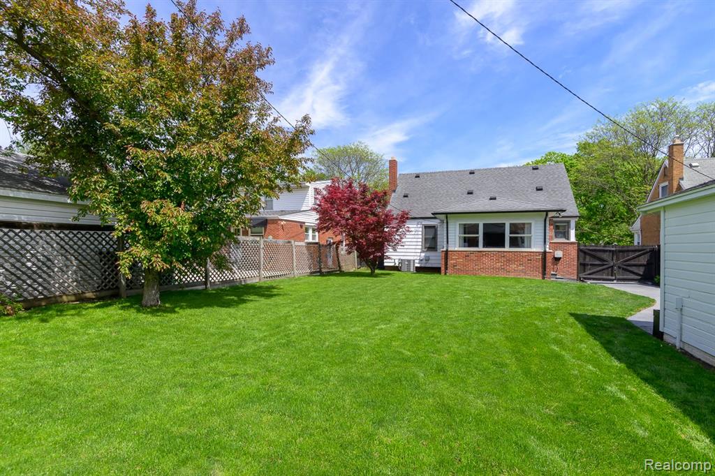 4513 Robinwood Avenue, Royal Oak, MI 48073 — Photo 28