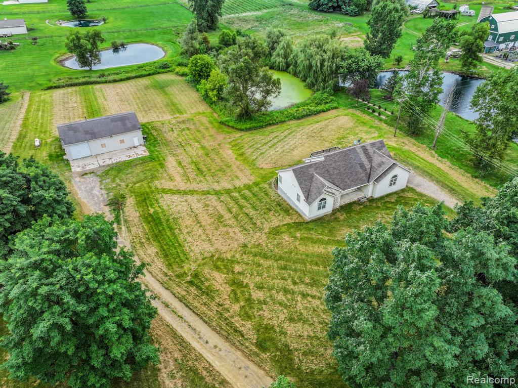 6051 Hough Road, Almont, MI 48003 — Photo 27