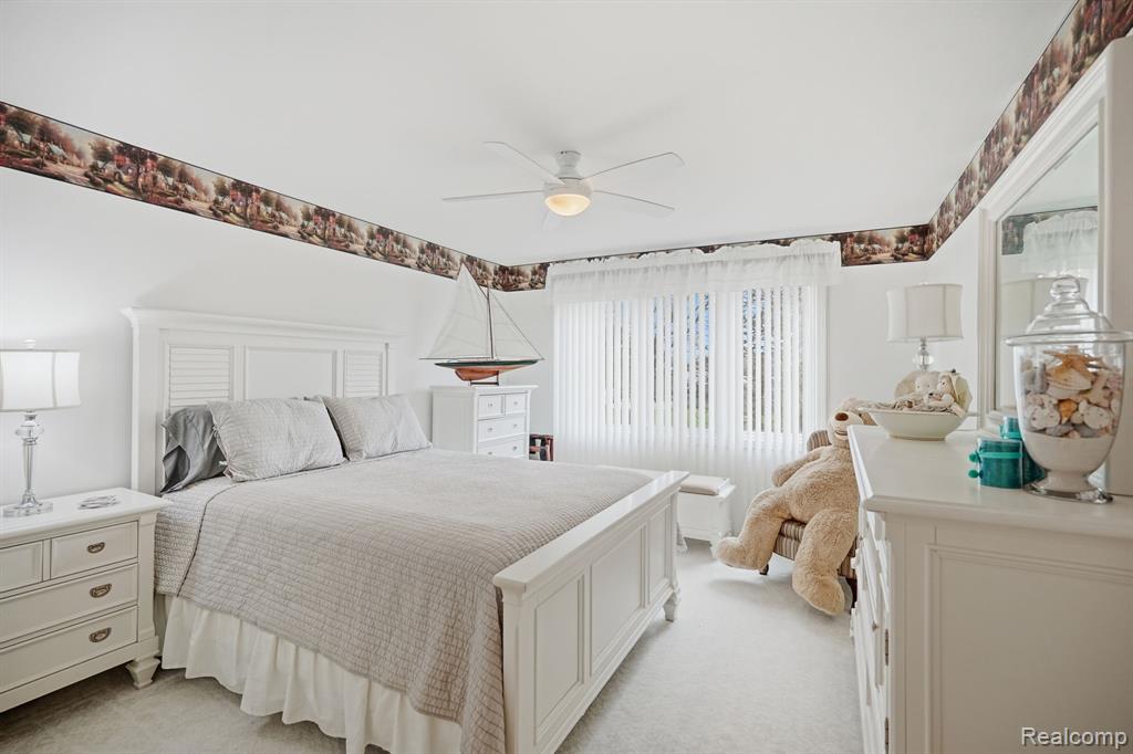 42626 Christina Drive, Sterling Heights, MI 48313 — Photo 36