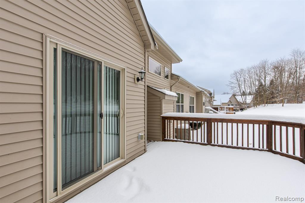 9573 Kingsway Circle, Clarkston, MI 48348 — Photo 44