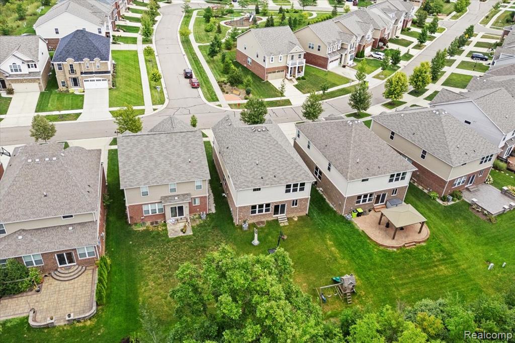 49645 Hartwick Drive, Novi, MI — Photo 41