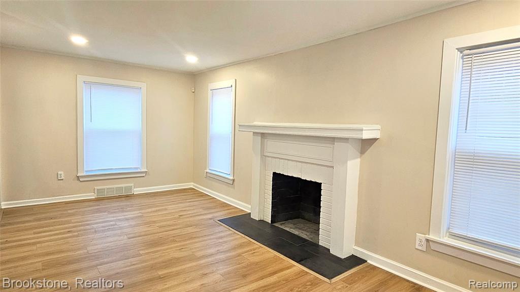19338 Murray Hill Street, Detroit, MI 48235 — Photo 7