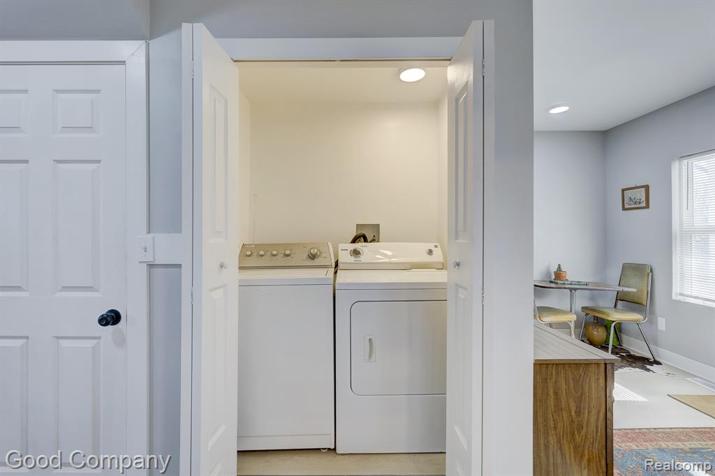 9578 Oakland Street, Detroit, MI 48211 — Photo 24