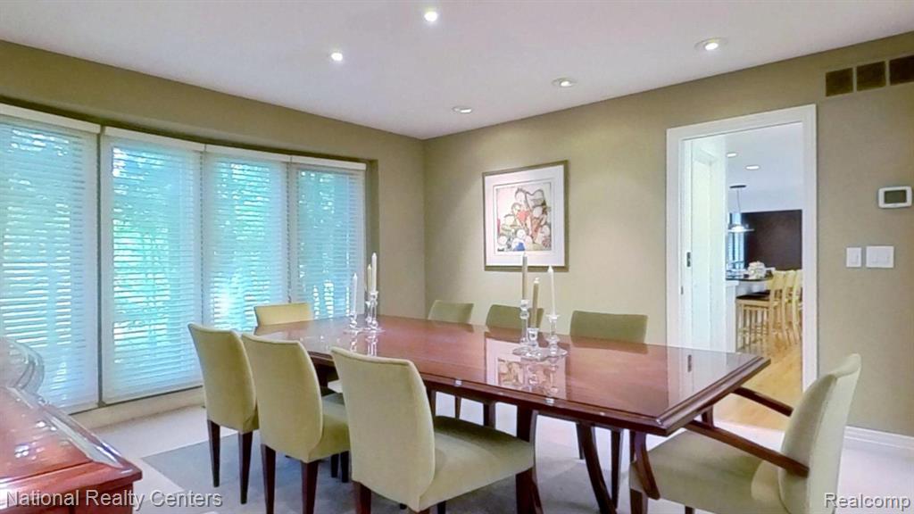 6783 Burtonwood Drive, West Bloomfield, MI — Photo 15