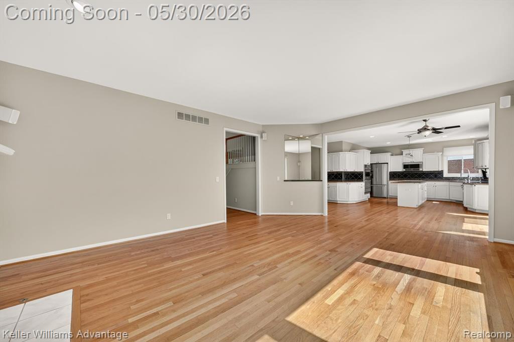 6356 Branford Drive, West Bloomfield, MI — Photo 17