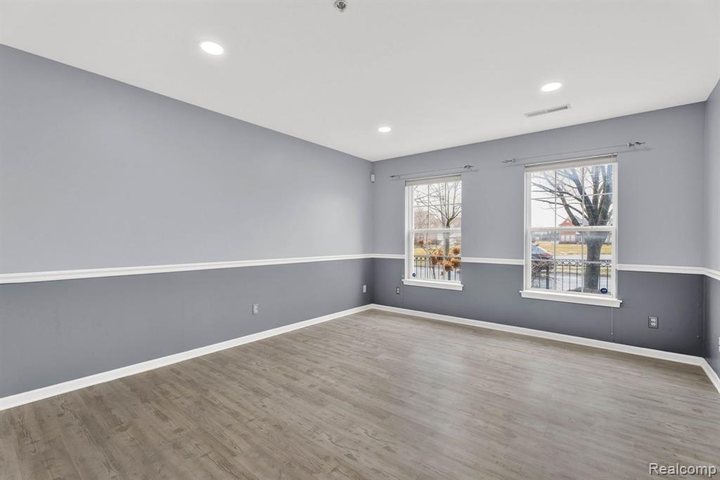 42849 Richmond Drive, Sterling Heights, MI 48313 — Photo 40