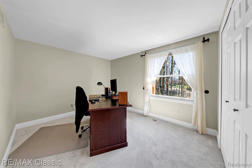 48941 W HILLCREST, Plymouth, MI 48170 — Photo 40