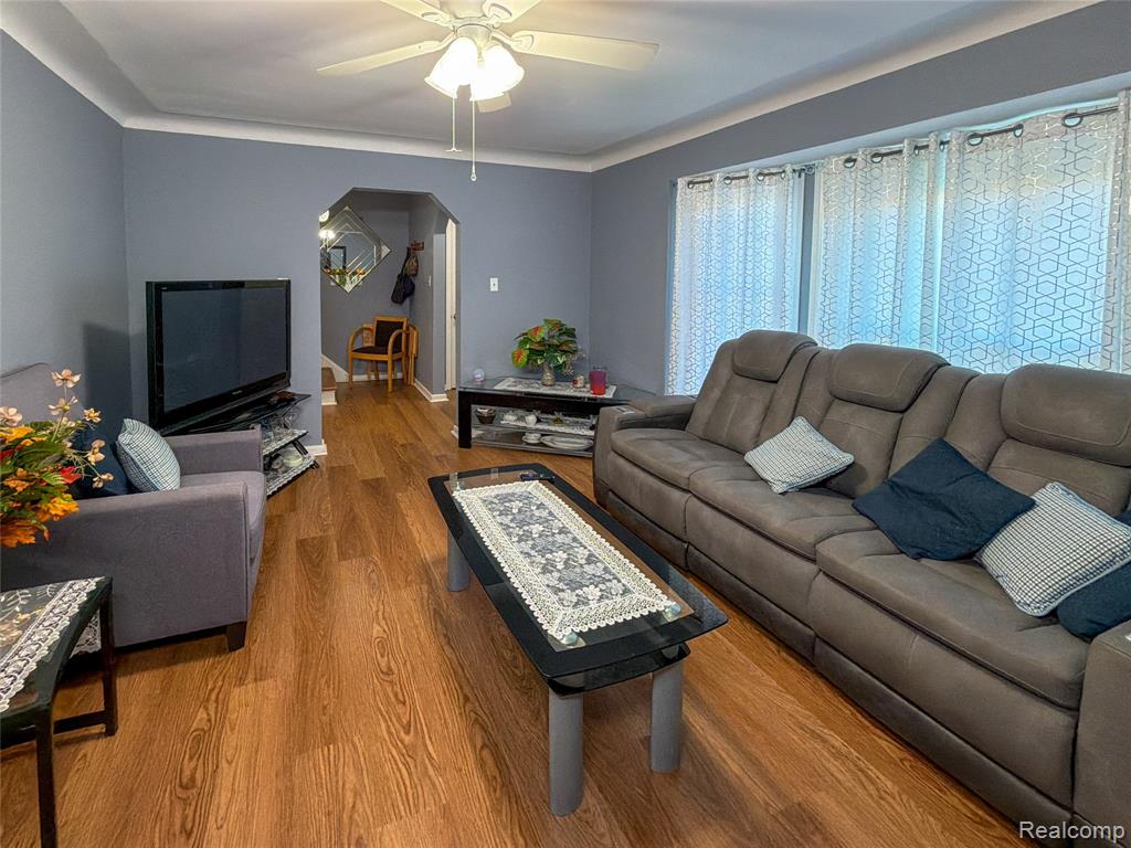 15430 Mapleridge Street, Detroit, MI 48205 — Photo 9