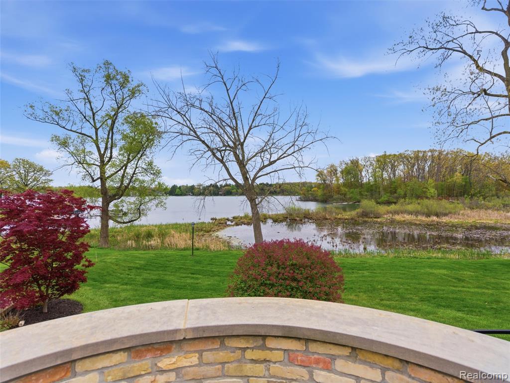 23 Chateaux Du Lac, Fenton, MI 48430 — Photo 43
