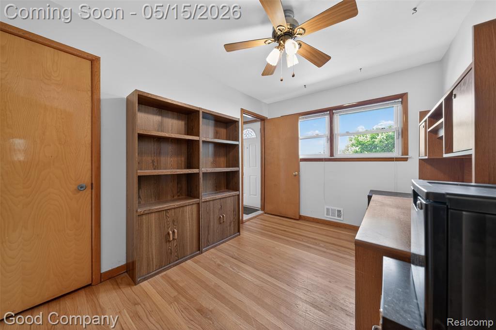 28303 Diesing Drive, Madison Heights, MI 48071 — Photo 13
